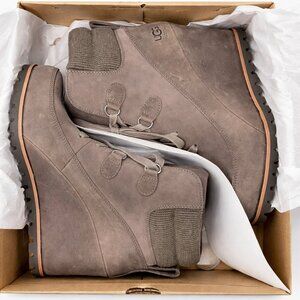 UGG Kriston Waterproof Wedge Booties | Mole Suede | Women’s 10 | New